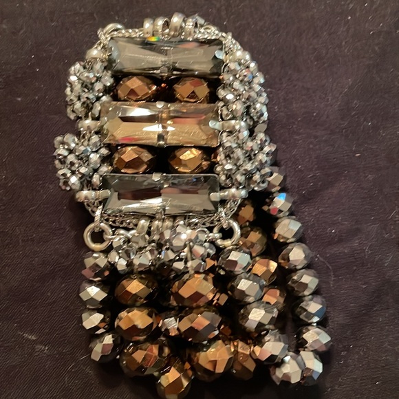 Multi colored fancy bracelet - Picture 4 of 5